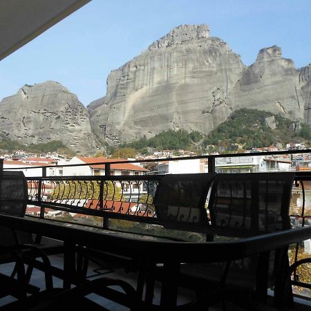 Meteora Panorama At The City Center Kalambaka Exterior photo