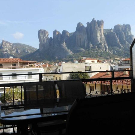 Meteora Panorama At The City Center Kalambaka Exterior photo