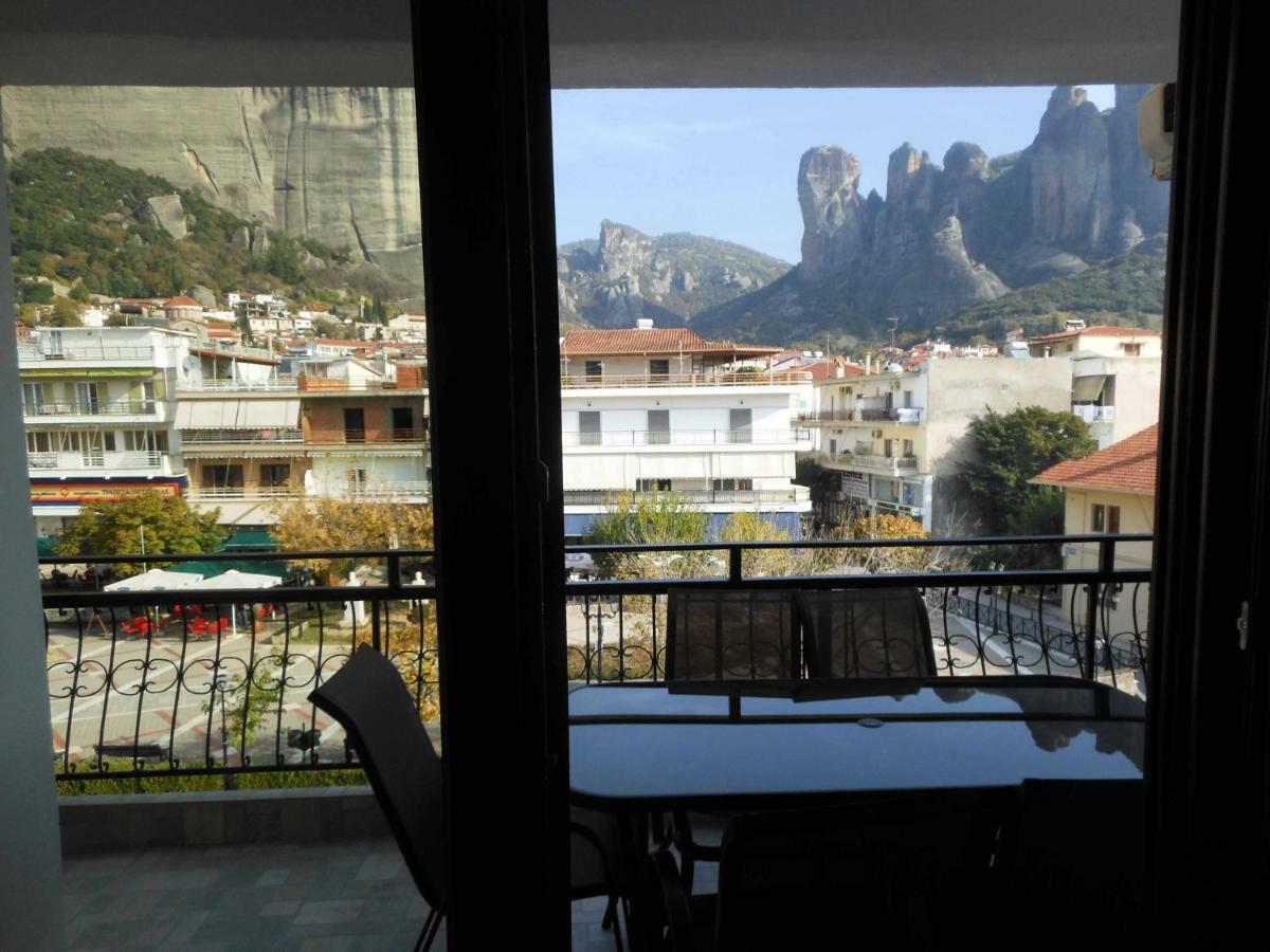 Meteora Panorama At The City Center Kalambaka Exterior photo